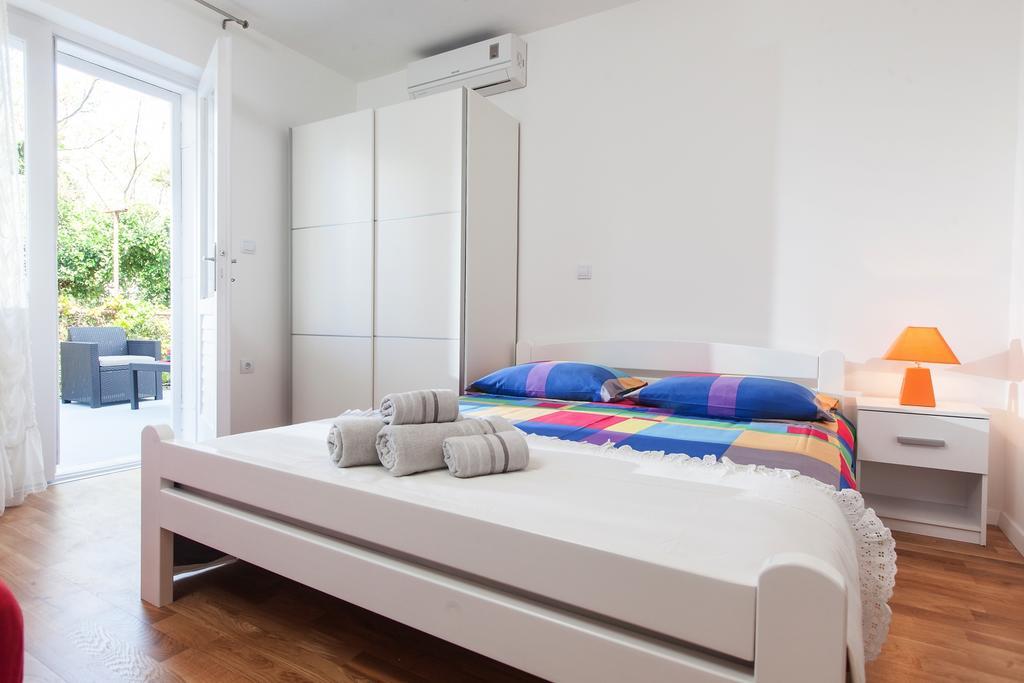 Apartments Filipeti Makarska Exterior foto